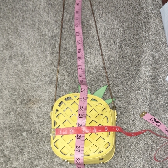 Small Pineapple Crossbody Bag - Yellow Green Cutout - Picture 12 of 14